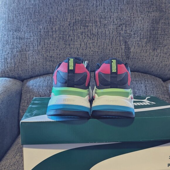 Brand New Puma RS-Fast for Stylish Streetwear - Picture 1 of 8